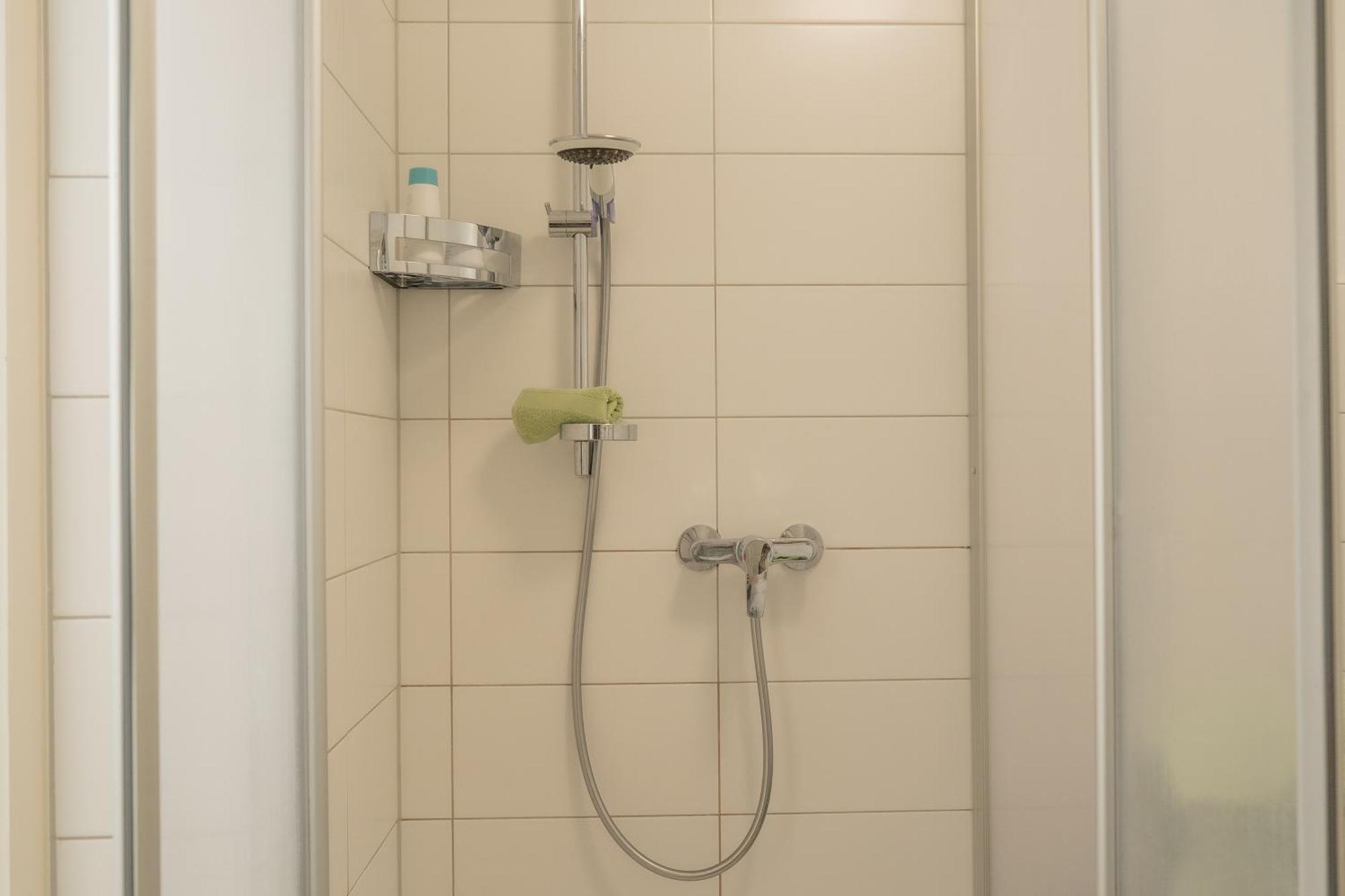 Einzigartiges Scandi Apartment - Innenstadt Mit Parkplatz, Balkon & Wlan - Perfekt Fuer Radfahrer Riedlingen Ngoại thất bức ảnh