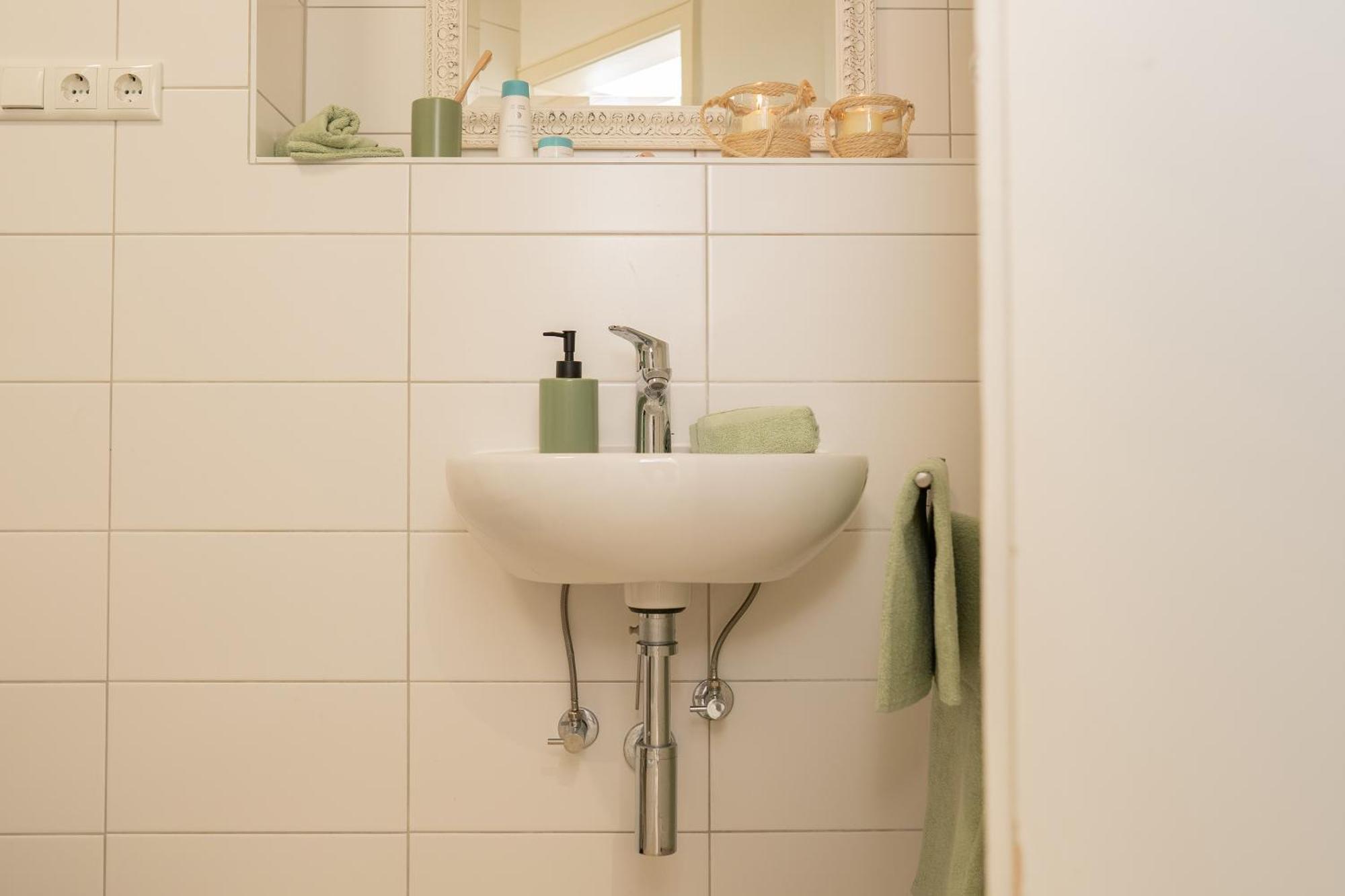 Einzigartiges Scandi Apartment - Innenstadt Mit Parkplatz, Balkon & Wlan - Perfekt Fuer Radfahrer Riedlingen Ngoại thất bức ảnh